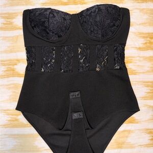 Haute Monde Black Lace Shapewear Bodysuit size Large